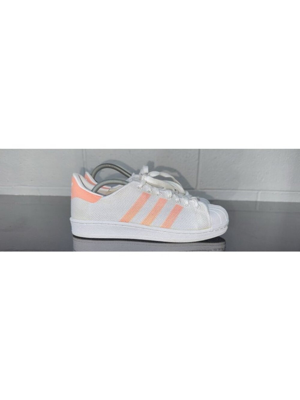 Adidas Superstar Sun Glow Womens Athletic Shoes Sneakers Size 8.5 White Pink